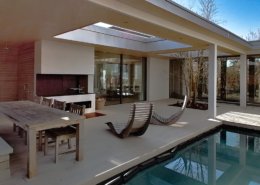 Outdoorküche, Aussenfeuerstelle in Fassade integriert, Rapperswil-Jona